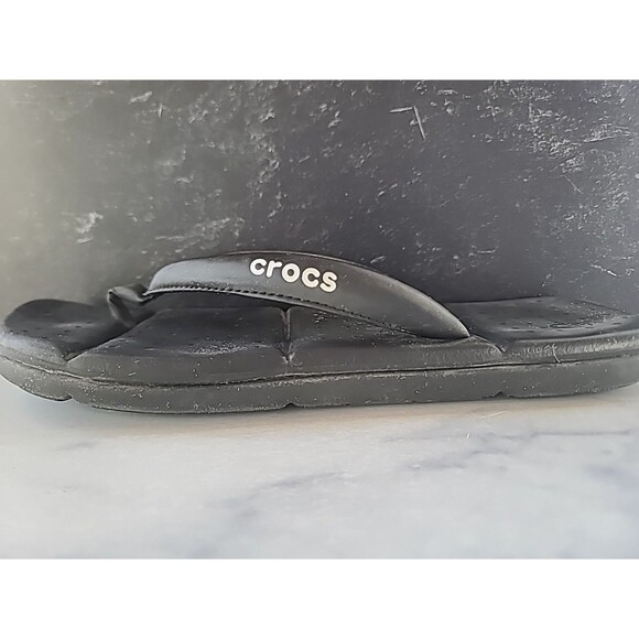 Crocs Black Flip Flops Women's Size 10 - Picture 3 of 10